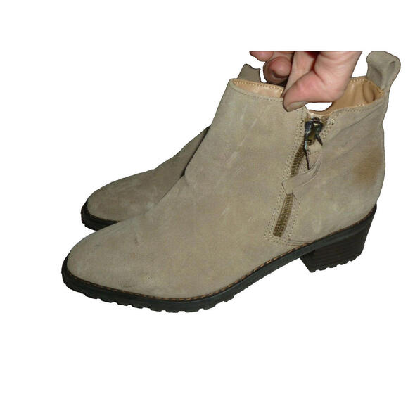 NWOB Blondo Samara Suede Leather Waterproof Ankle Boots Size 7 - Picture 1 of 8